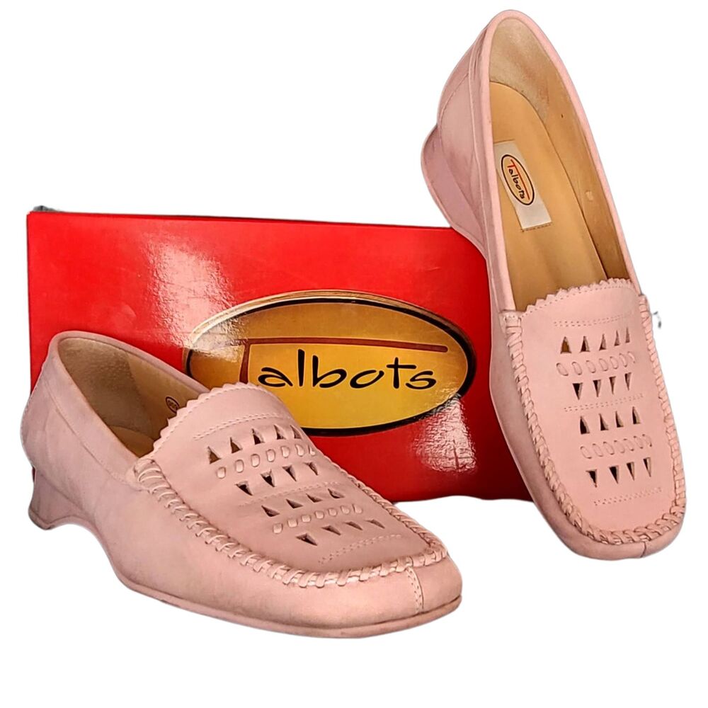 Talbots Savannah Cameo Pink Suede Slip On Moccasin Womens Shoes Loafer Flat